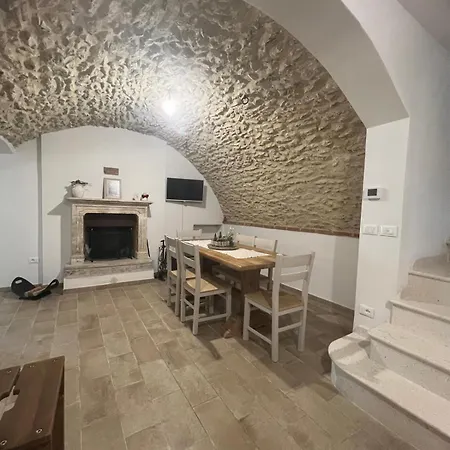 Casa Di Montagna Lägenhet Rocca di Mezzo